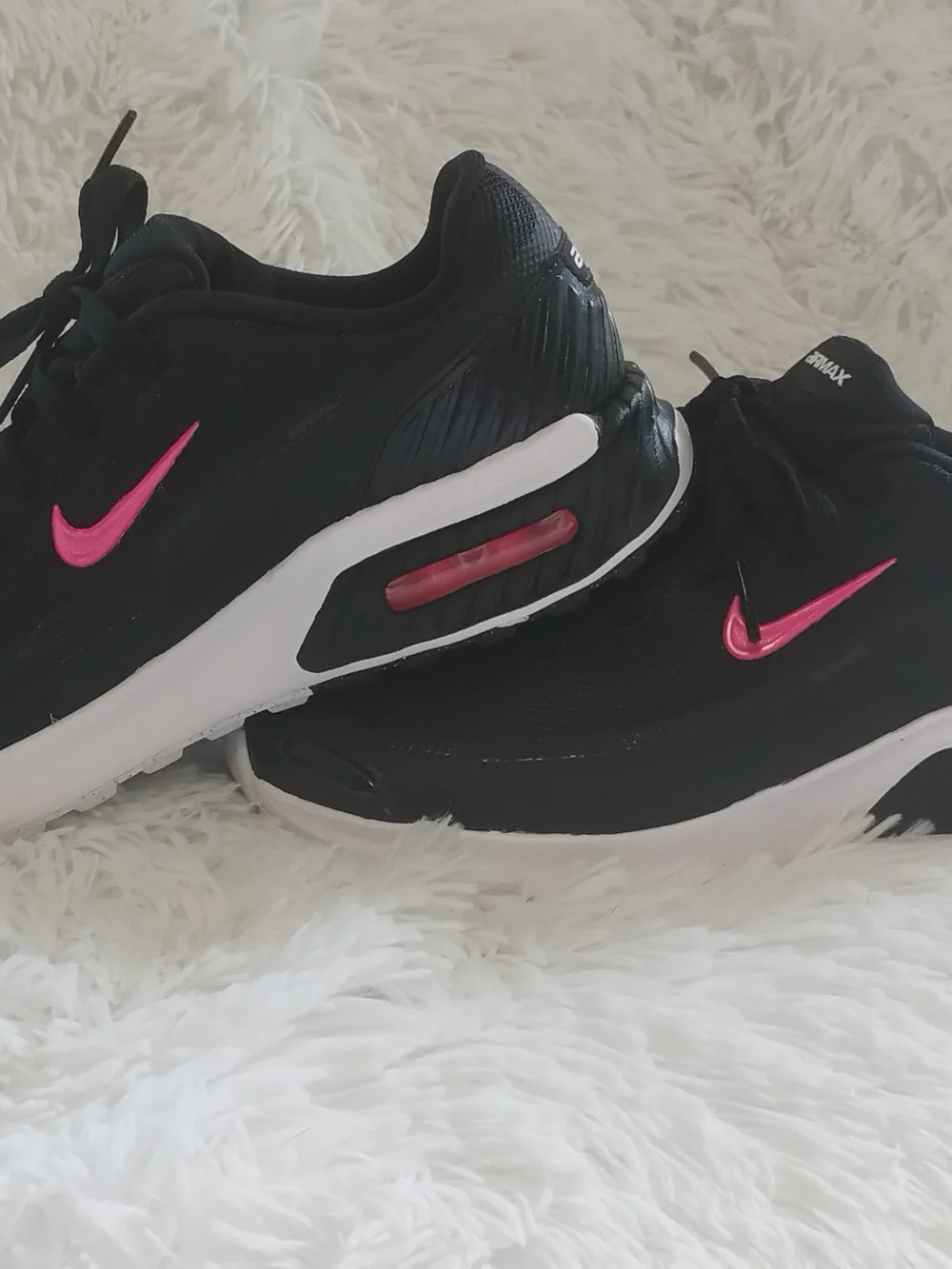 Nike Women's Black Athletic Sneakers with Pink Swoosh
